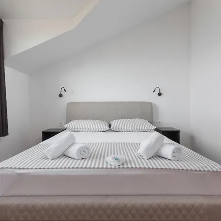 Penthouse Galic
